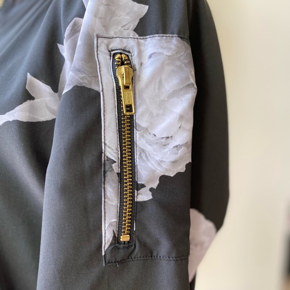 Albion Peony Floral Bomber Jacket medium - Picture 8 of 16